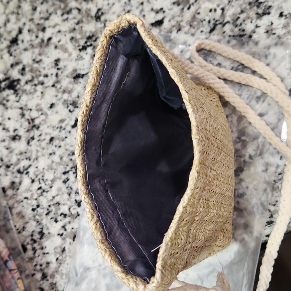 Purse - Picture 5 of 7